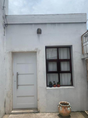 Confortable Monoambiente y Cochera Privada
